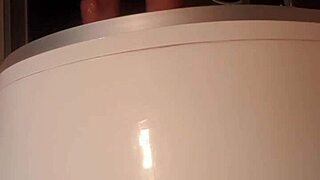 Casual shower bathing in single session