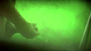 Batendo Uma No Banheiro De Casa