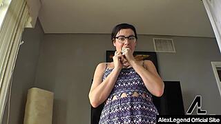 Man, Sovereign Syre in glasses got facialized by Alex Legend! 😍