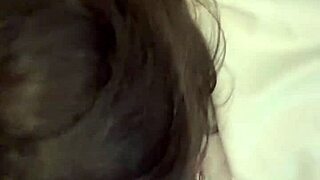 minxycme enjoys a relaxing dildo sucking session with her partner