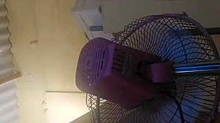 small latina babe with big ass!