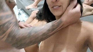 Vou Numa Suruba e Bruno Abate Me Come Enquanto Chupo