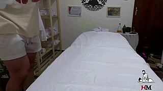 flagrante - casada gets tantric massage