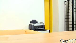 i watch this gay porn with a huge pecker and feel so excited