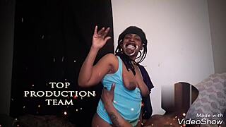 Dummy Moore's funny sex face pt 2 😆