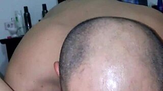 This Amateur Is Really Into Masturbating