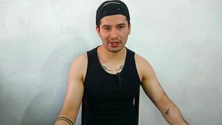 convincing my straight married coworker to suck my 20cm cock at work