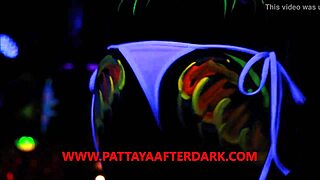 Hey, Queen Glow, wanna dance at LK Metro?