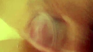 Pamela Ferrary Metendo Dentro Do Banheiro Do Banco O Gerente Quis Me Fuder Pra Liberar O Empréstimo