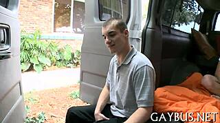 non-professional homosexual sex unfolds in intimate encounters