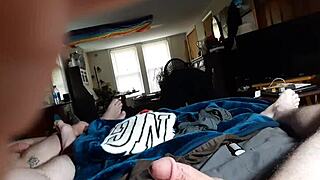 Gay Guy With Cock Gets Me Excited