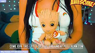 cute nerdy girl masturbates wildly!