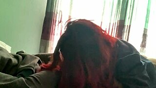 No se da cuenta que la grabo mientras me devora la verga. latina teen 18+ monster cock interracial