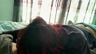 No se da cuenta que la grabo mientras me devora la verga. latina teen 18+ monster cock interracial