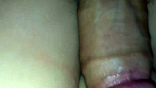 i wakup fingring my big ass pusy wit a monstur cock