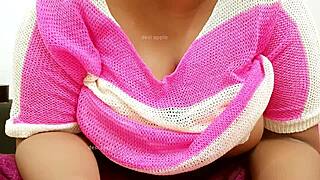 i feel so turned on by this indian lady's big boobs