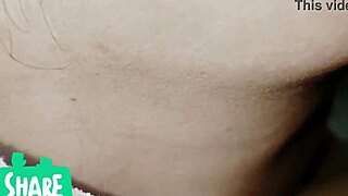 I watch my freind gettin close up sex by her boyfreind in the room