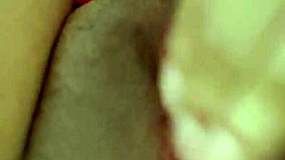 Indian babe rubs her slutty pussy before work