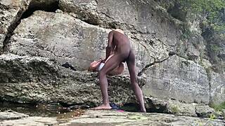 Bigdaddykj couple gets wild on a public hike! 😜