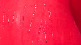 Busty jayden jaymes getting wet 😏