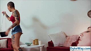 Neighbor Discovers Lesbian Interests