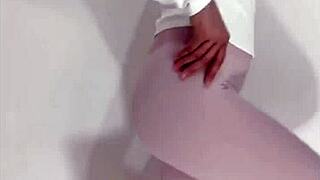 siganjue the asian brunette masturbates her wet pussy in open crotch stockings