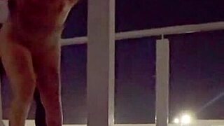 Couple Fucks Quickly On The Bridge