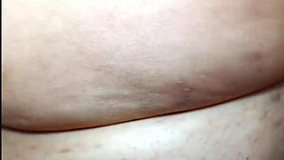 Webcam Mature Woman with Saggy Tits Shows Off