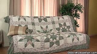 mom's new pantyhose makes her feel so horny