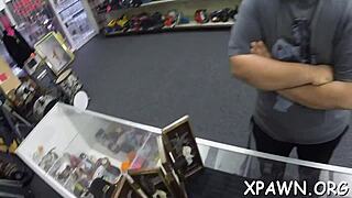 so this amateur chick got cash just to flash her sexy moves