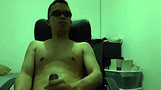 i'm this asian hispanic guy jerking off my cock until i cum