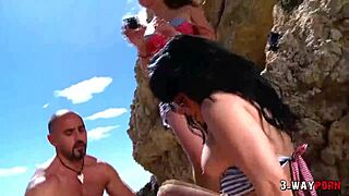 raquel loves a facial from fresh cock outdoors.