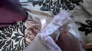 Chatting about my sister-in-law with big ass and tits 😊