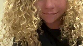 I caught the hot gym student's video leaked by her trainer to our group!