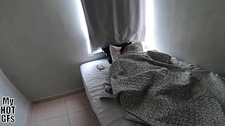 tiktoker linda wakes her boyfriend