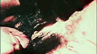 Wow, Vintage Interracial Threesome in Retro Porn!