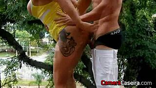 brazilian pornstar gives blowjob in public park