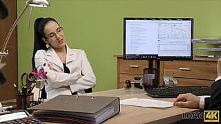 Loan4k Challenges You to Suck for Rock Band Dreams