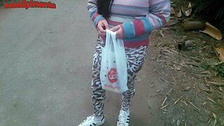 Curvy slut gets anal creampie in rough community hookup