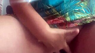 i'm fingering my shaved pussy in public, oh god it's so good!!