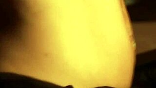 Exotic Indian Babe Teases With Sensual Dance Moves