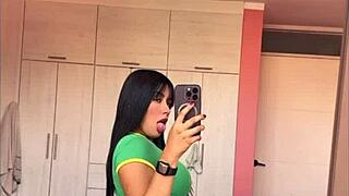 Best Friend Invites Me For Passionate Ass Eating At Home