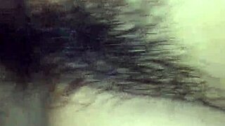 Yağmurda gay partnerler detaylı anal göt sikme sahnesi