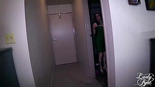 Yo, redhead lady ditches condom for hot creampie