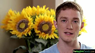 i'm a twink wanking my huge cock solo