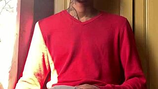 Black Dick Cumshot Handjob With Oberon!