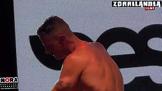 gay pornstar gives blowjob and handjob in european cumshot scene