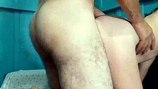 uma rapidinho no sofa logo cedo antes de trabalhar