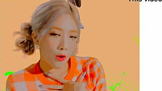 Loona Performs Hula Hoop In Their Music Video.