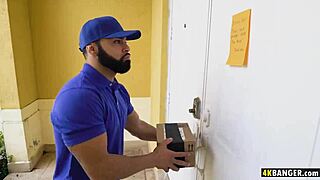 what happens when lexi luna gets caught by delivery boy?